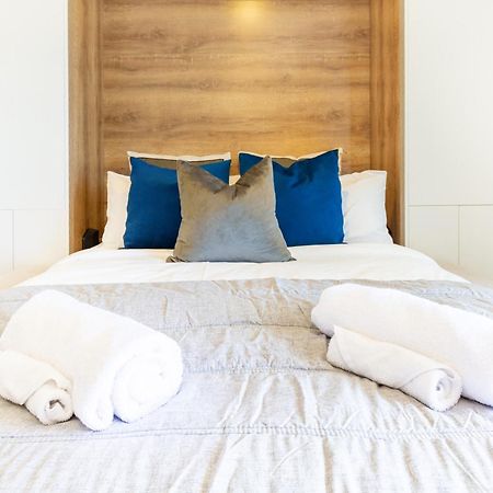 Central City Charm: Pet-Friendly Studio Christchurch Exterior photo