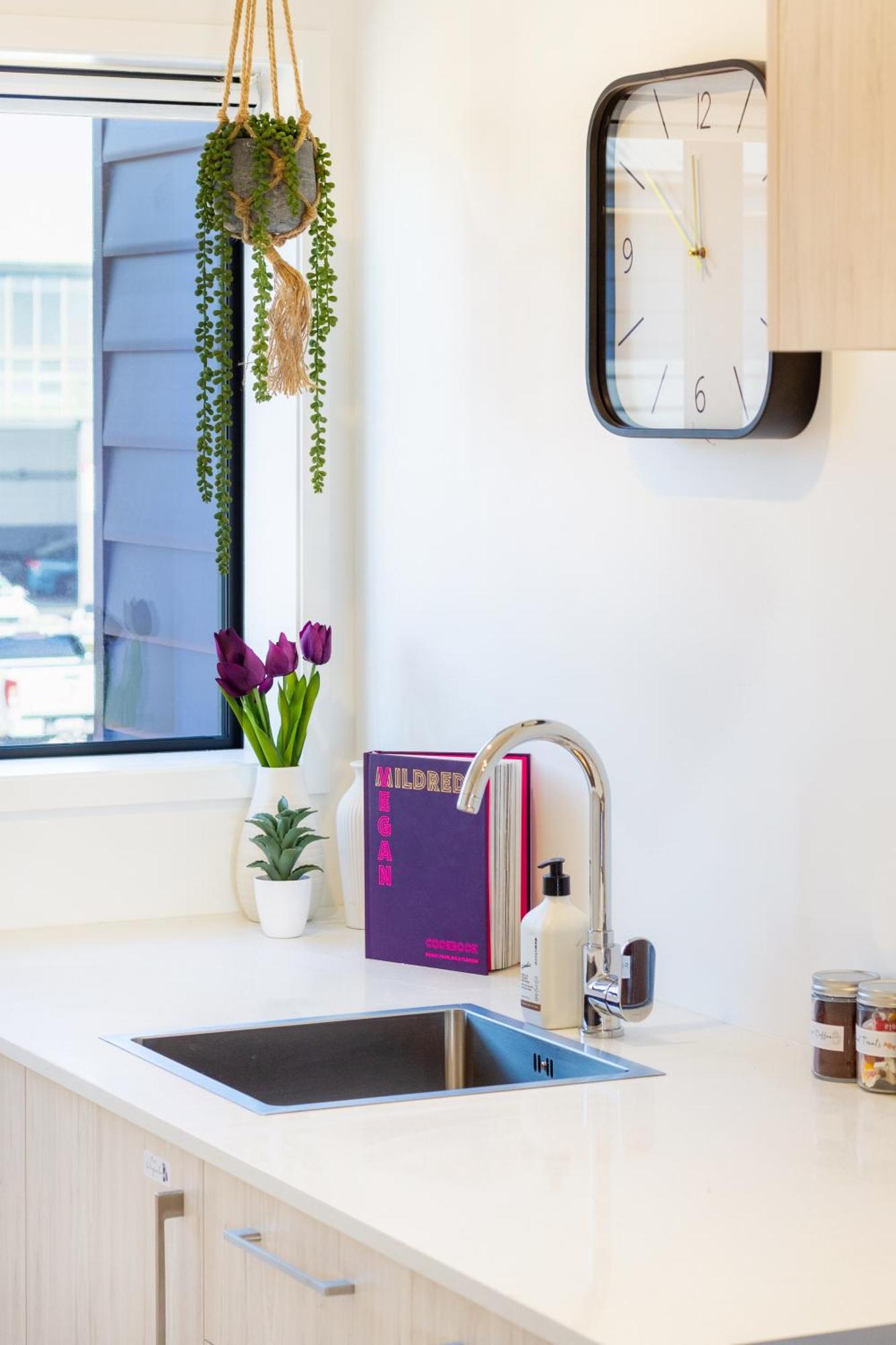 Central City Charm: Pet-Friendly Studio Christchurch Exterior photo
